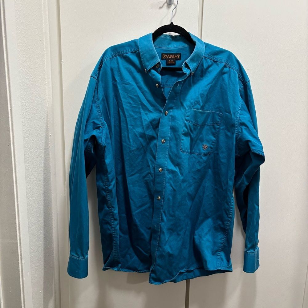 Ariat Men’s XL 100% Cotton Long Sleeve Blue Button Down Shirt